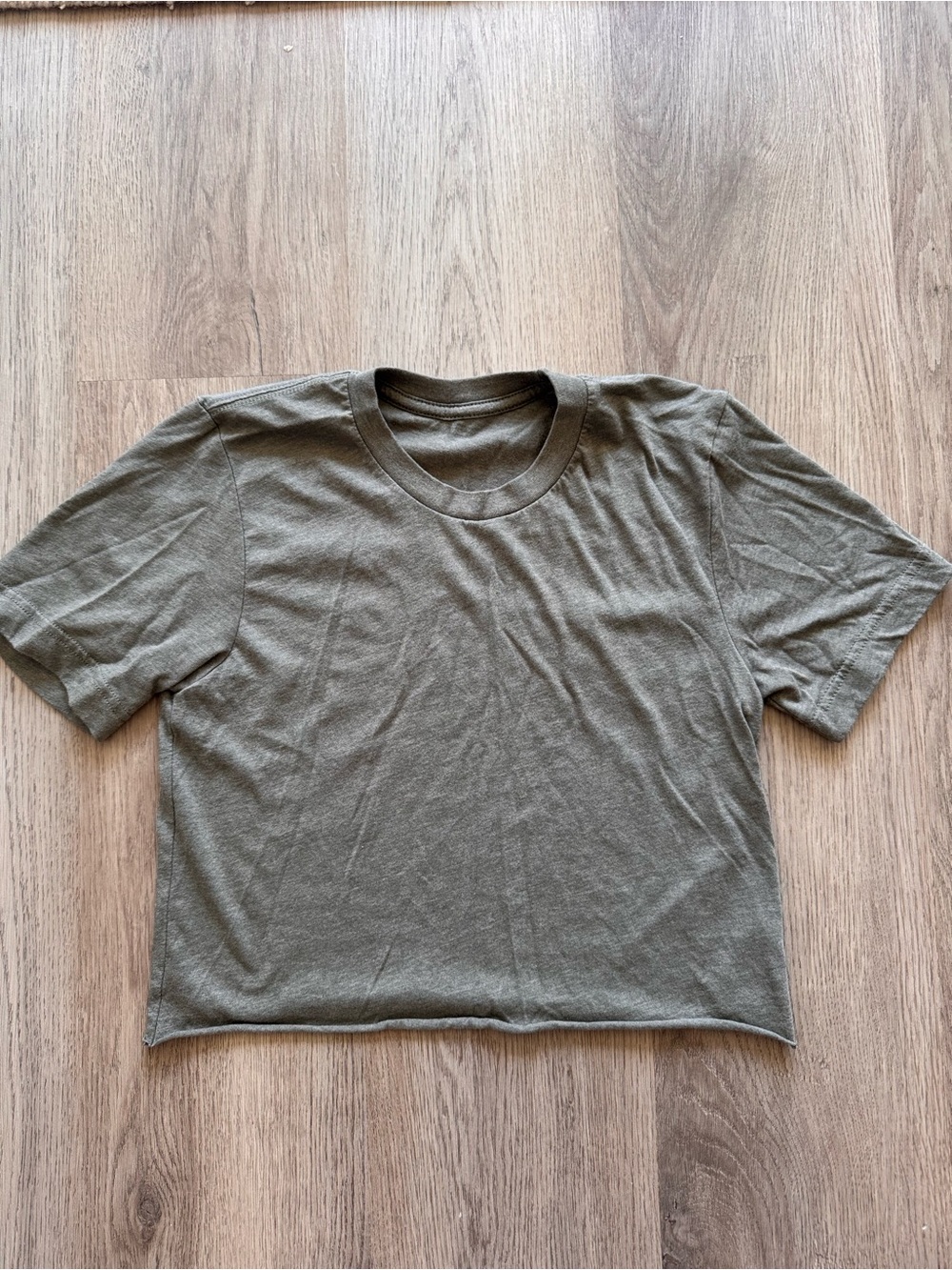 Basic Crop Tee